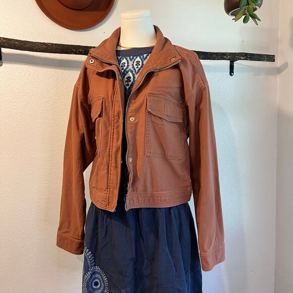 Abercrombie & Fitch Pink Cotton Utility Cargo Cropped Zip Up Jacket Size XL - Picture 10 of 11